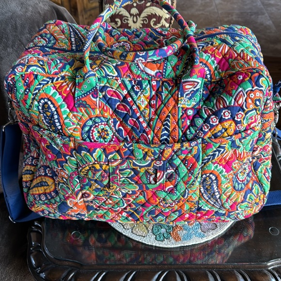 Vera Bradley Grand Tote. Retired pattern - Picture 5 of 8